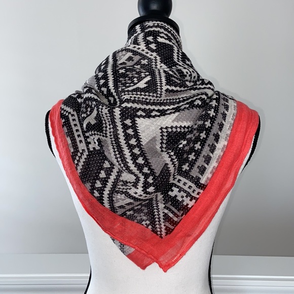 Lightweight Scarf Black/White w/Coral Border - Picture 5 of 10